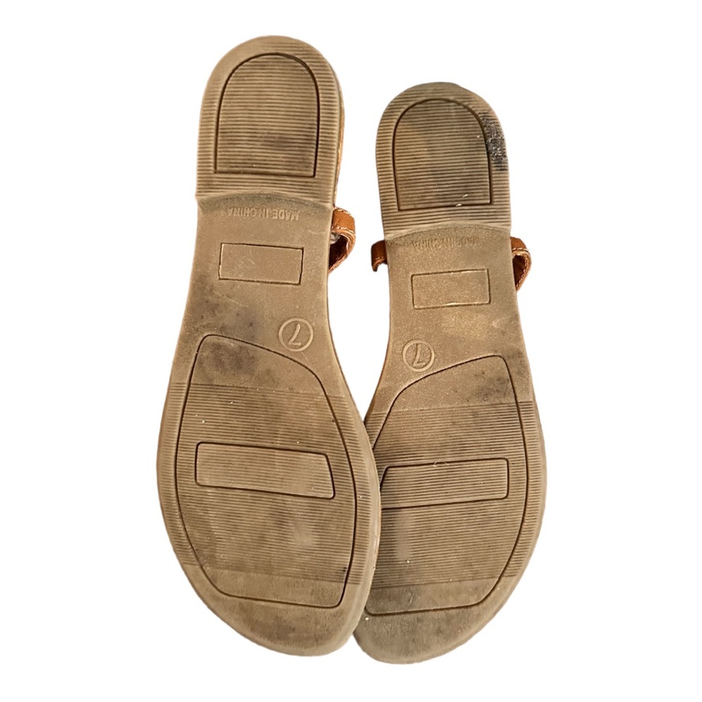 Old Navy Sandals - Picture 2 of 2